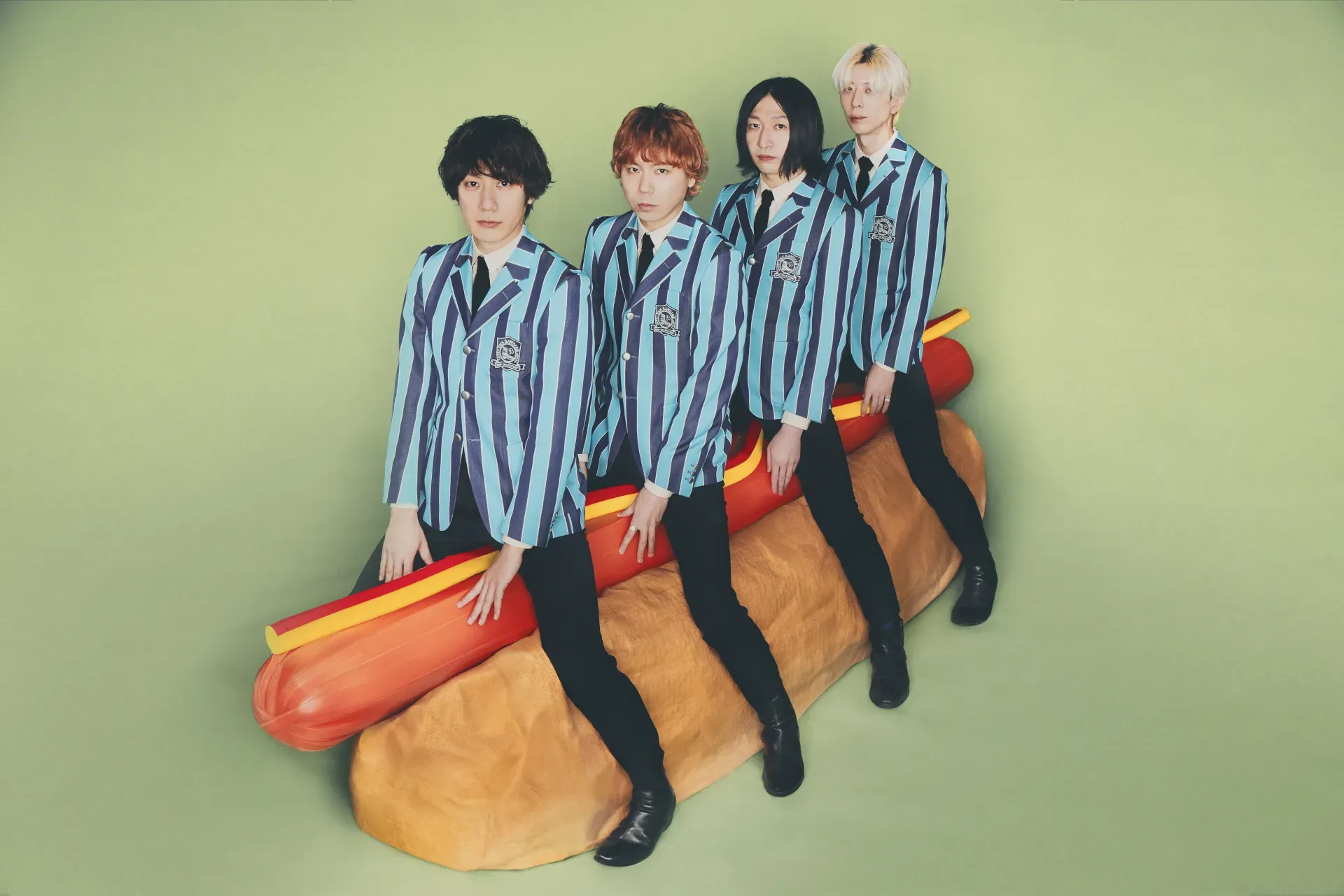 Artist：THE BAWDIES